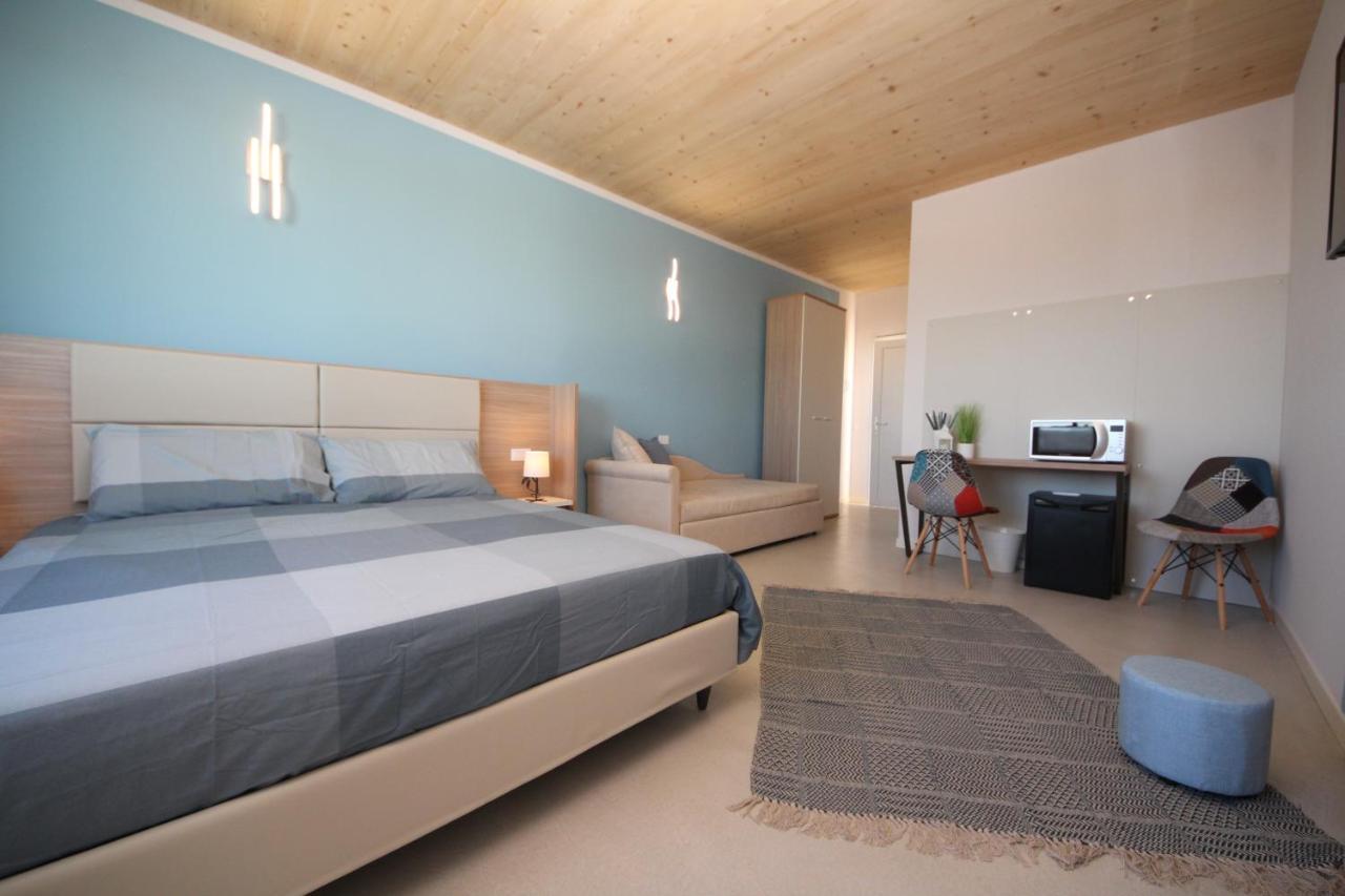 Ohana Holiday Rooms Rosolina Mare Exteriör bild