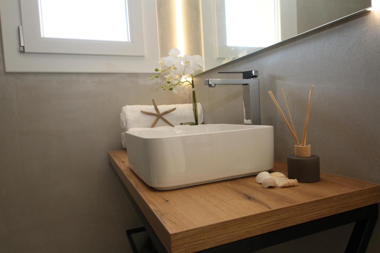 Ohana Holiday Rooms Rosolina Mare Exteriör bild